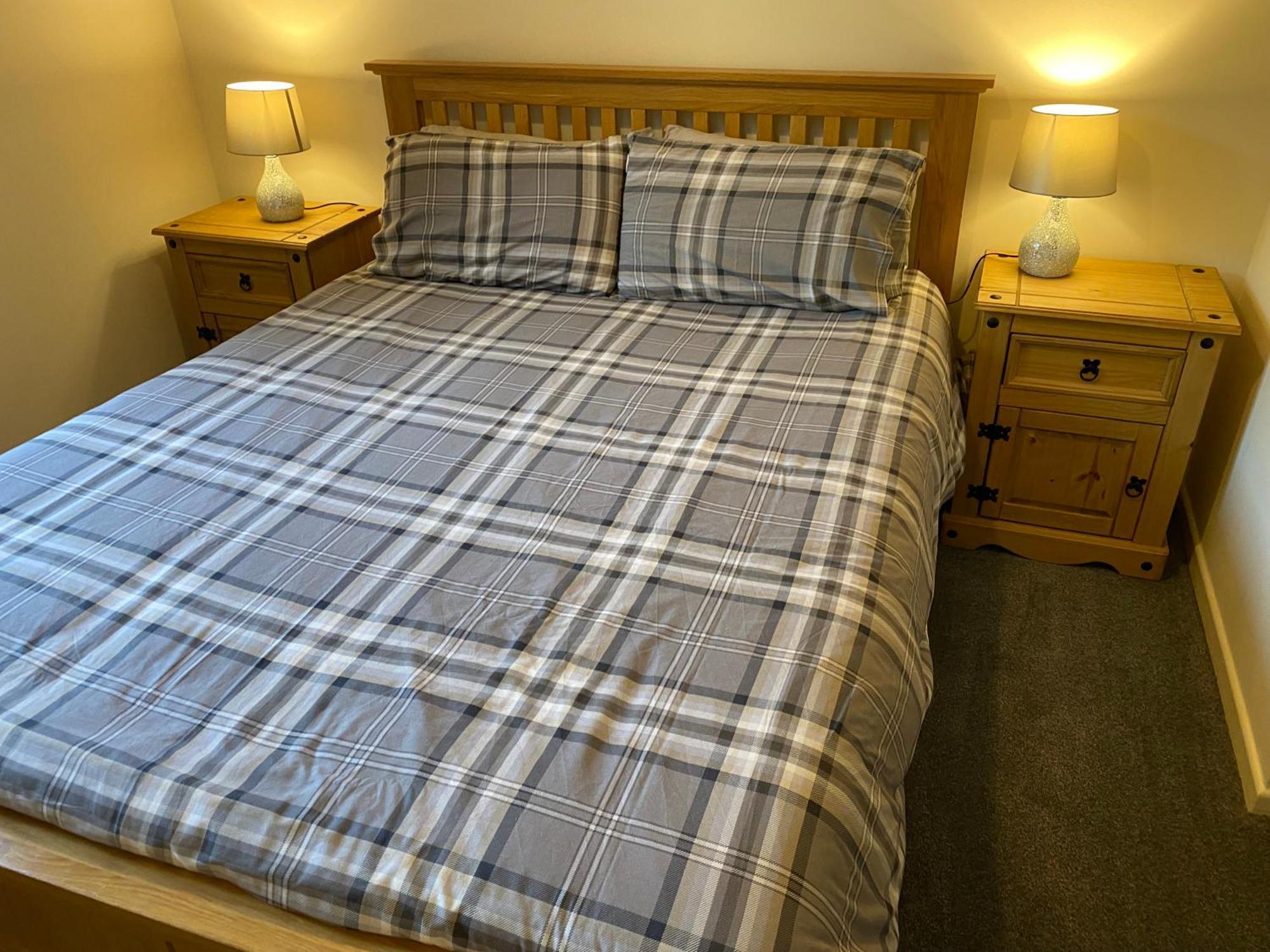 River Courtyard Apartment In The Heart Of Stneots Saint Neots Bagian luar foto